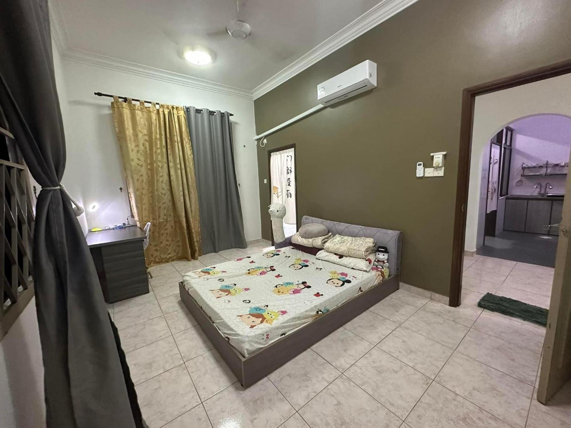 Doggy&kitty House2 Wisma tamu Johor Bahru
